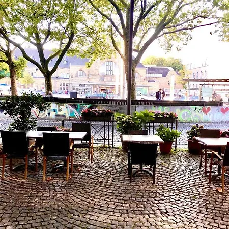 Am Bahnhof Hotel Aquisgrana