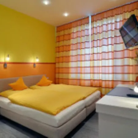 Am Bahnhof * Ахен