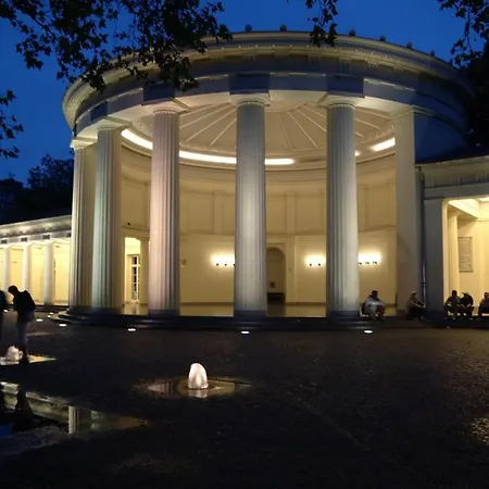 Отель Am Bahnhof *