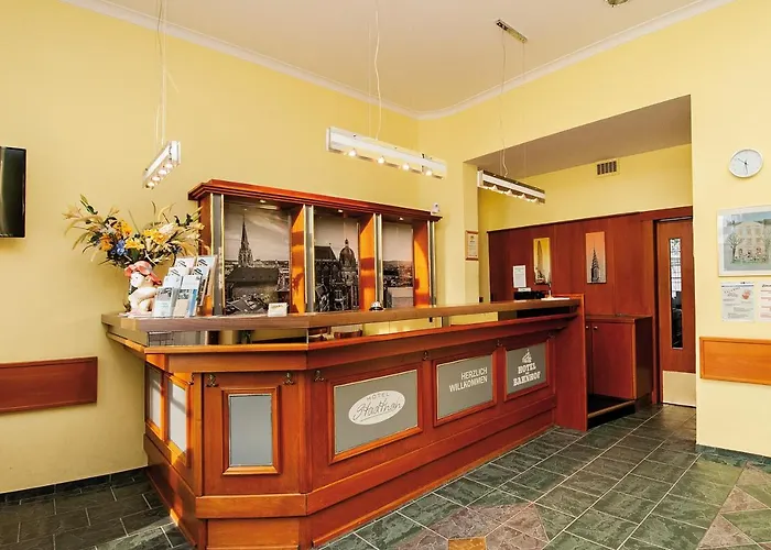 Am Bahnhof Otel Aachen