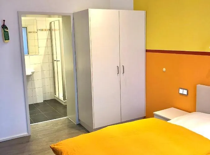 Hotell Am Bahnhof Aachen